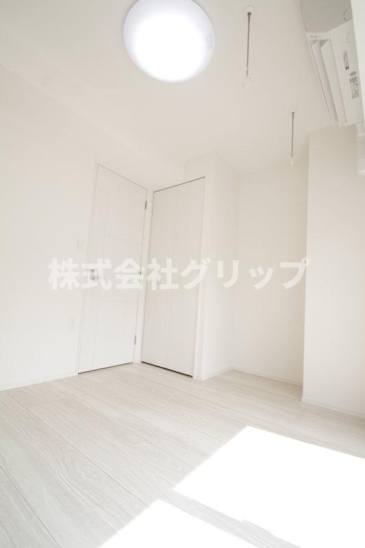 メインステージ横濱弥生町の洋室