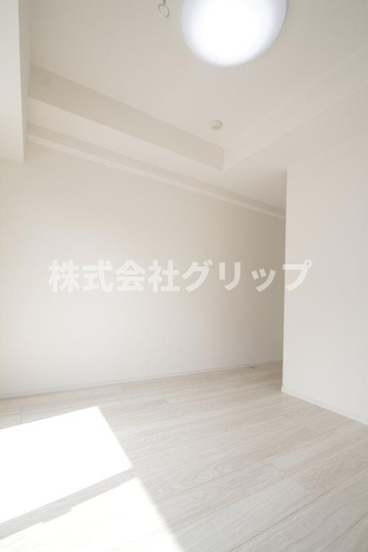 メインステージ横濱弥生町の居間・リビング