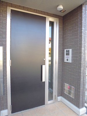 安心のオートロック付です☆