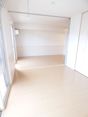 室内物干しも付いてます