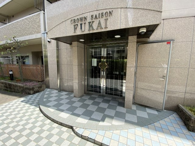 【エントランス】 | クラウンセゾン深井 | マンションエントランスです♪