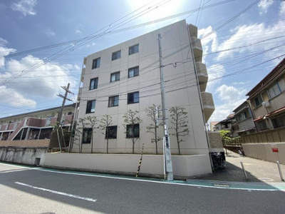 【外観】 | クラウンセゾン深井 | 鈴の宮公園まで徒歩１３分！気軽な近さでお散歩コースやジョギングコースにもいいですね♪