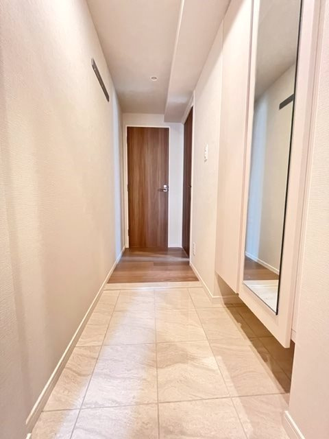 アーバネックス文京本郷の玄関|※写真は同タイプの別室になります