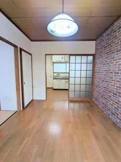 【洋室】 | コーポリバーサイド