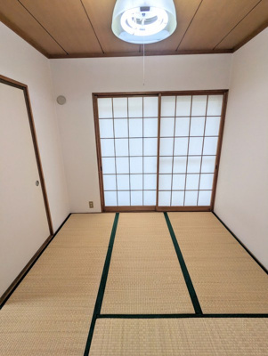 【和室】 | コーポリバーサイド