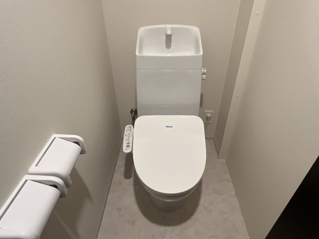 コンフォール　エスパールのトイレ