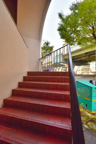 メゾンブランカのロビー