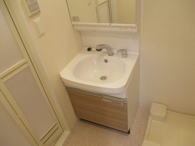 【洗面所】 | プレサンス新大阪ザ・デイズ | シャンプードレッサー完備です