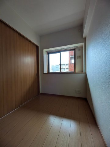 ネストピア平尾駅前の寝室