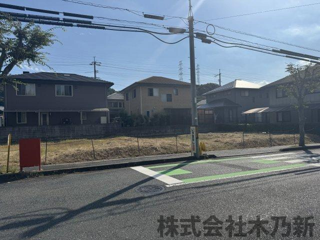 大井南43売地の前面道路含む現地写真