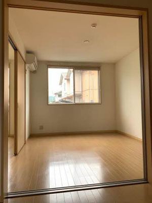 【居間・リビング】 | メゾンド　フルール　A棟 | 洋室6.5帖