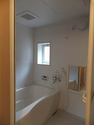 【浴室】 | メゾンド　フルール　A棟 | 追い焚き機能付き