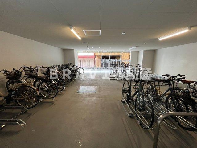 レオングラン本町橋9-15Fのその他共用部分|【レオングラン本町橋】駐輪場