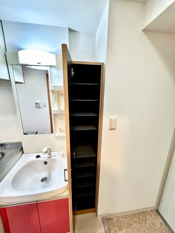 Luxe広芝の収納|玄関収納