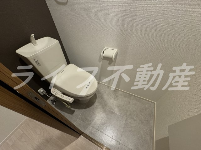 リヴェール若江のトイレ|清潔感のあるトイレです