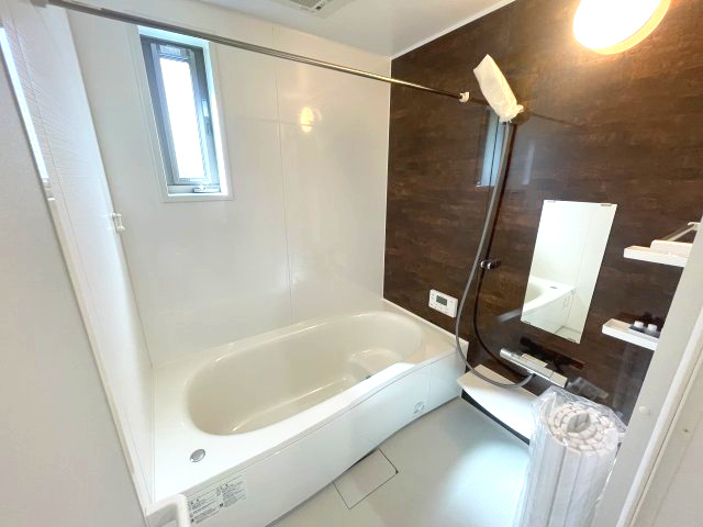 西区観音新町三丁目　№34849の浴室|便利なエコベンチ付き