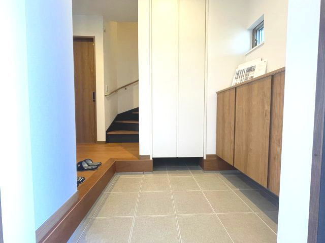 西区観音新町三丁目　№34849の玄関|広々とした
開放的な空間です。