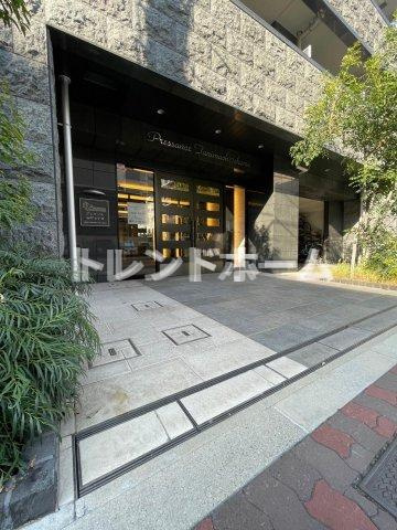 プレサンス谷町七丁目のエントランス|選べる家電プランあり！！