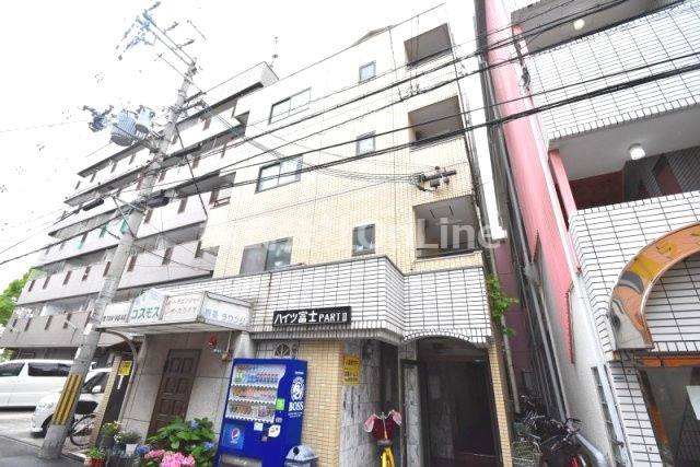 ハイツ富士パートⅡのエントランス