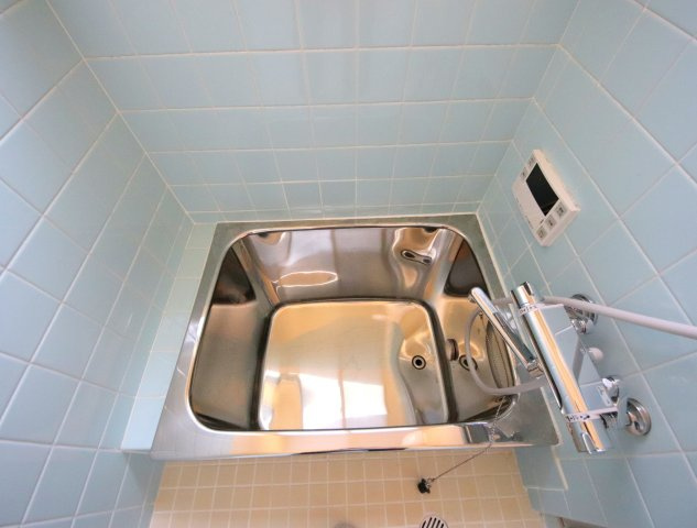 生駒市俵口町のテラスの浴室