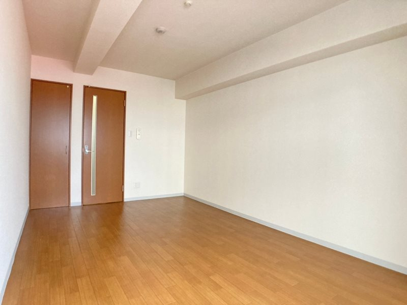 UresidenceUESHIOの寝室|開放的な寝室です