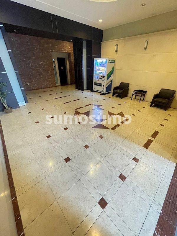 QCフラット北堀江のロビー