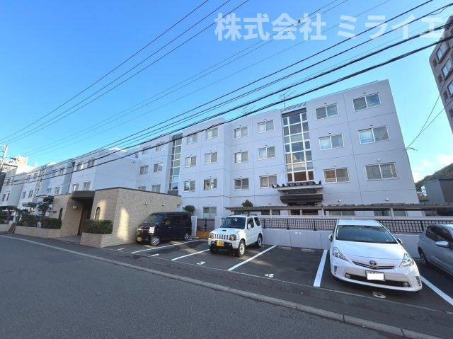 住友南円山ハウスの外観