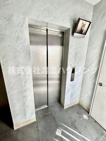 ライブガーデン江坂のその他共用部分|エレベーターでらくちん