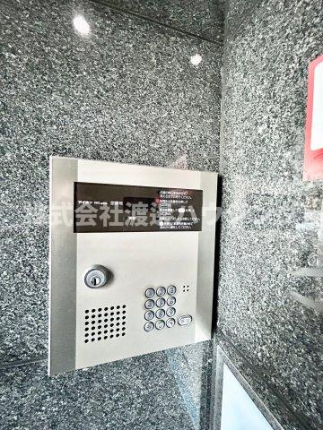 ライブガーデン江坂のセキュリティ|オートロックで安心