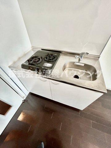 ライブガーデン江坂のキッチン