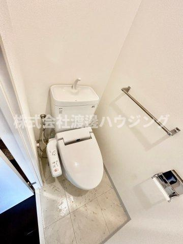 ライブガーデン江坂のトイレ