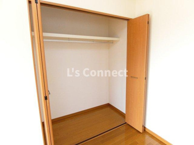 【収納】 | コーポ白鳥Ｃ棟 | クローゼットでお荷物もすっきり収納。