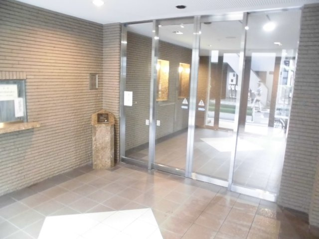 藤和シティホームズ亀戸のエントランス