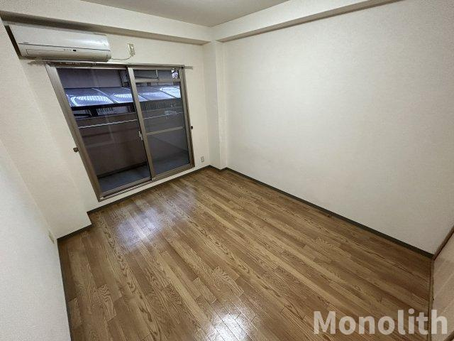 ライフポートモアの洋室