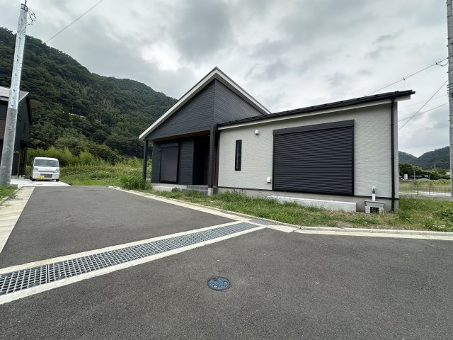 【成約】松田町惣領　平屋戸建の外観