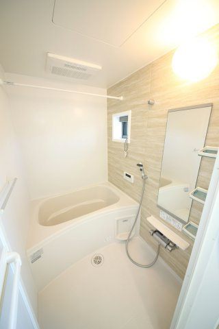 ネオ レクサス Ⅰの浴室
