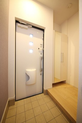 ネオ レクサス Ⅰの玄関