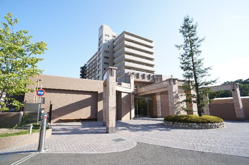 神戸市灘区高羽の中古マンションの外観|現地外観