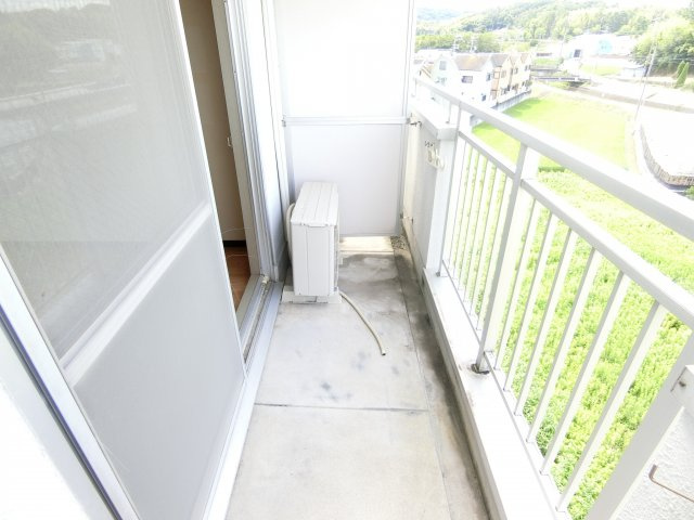 サニーコート太子のバルコニー