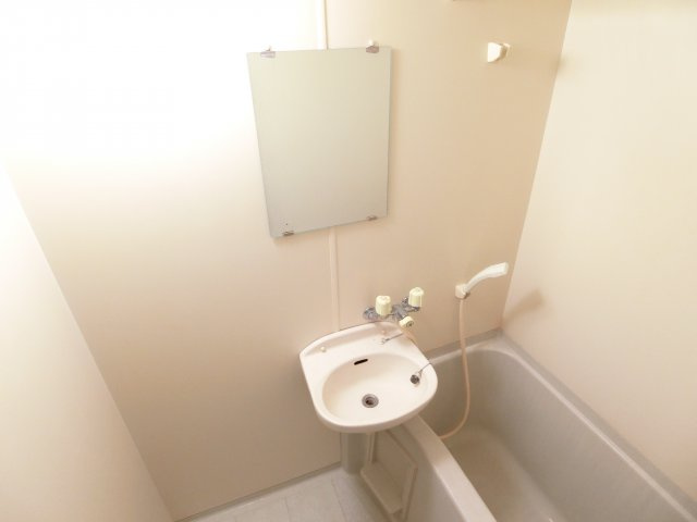 サニーコート太子の洗面所