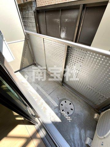 【バルコニー】