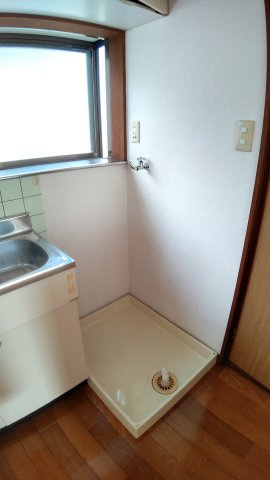 ハイツサントピアの設備|室内洗濯機置き場