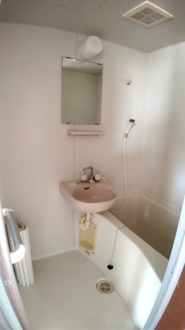 ハイツサントピアの浴室