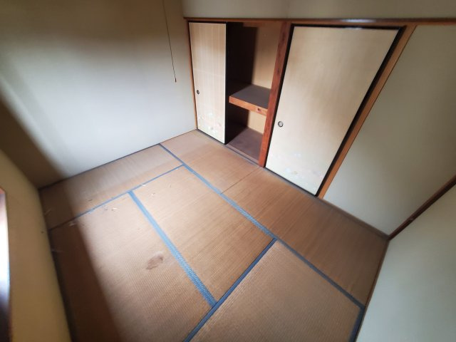 ラフォーレ吉田の和室|柔らかい畳が心地よい和室