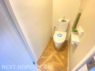 【トイレ】 | パレ新伊丹 | 新品のトイレです♪温水洗浄便座です！水廻り全てが新品で気持ちよくご入居していただけます！