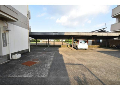 【駐車場】 | ブルーメン札元