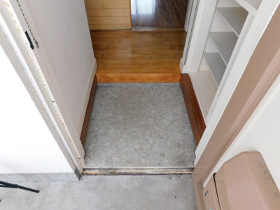 【玄関】 | ブルーメン札元