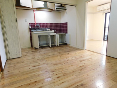 【居間・リビング】 | ブルーメン札元