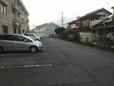 【駐車場】 | クリアヴィレッジＥ | カースペースがあります