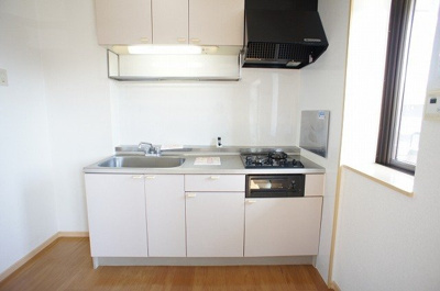 【キッチン】 | クリアヴィレッジＥ | キッチンです